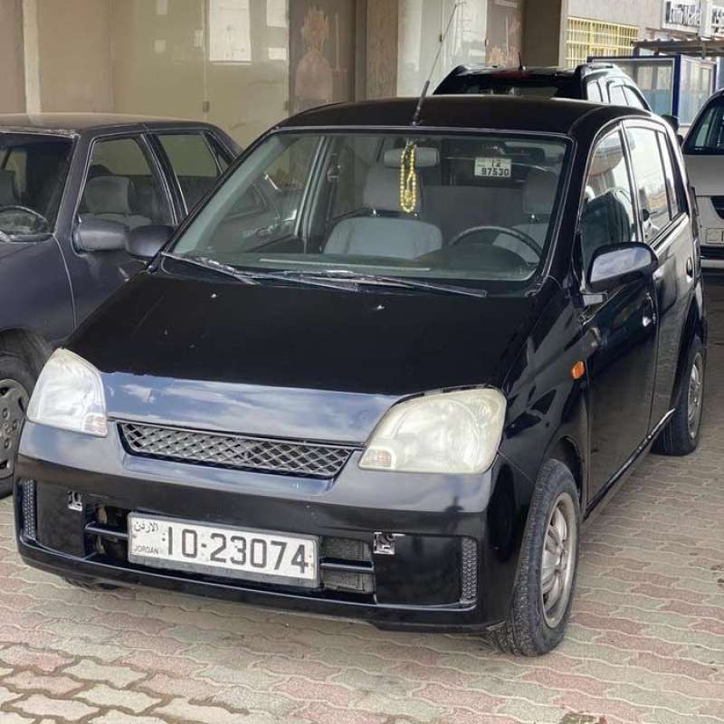 دايهاتسو شاريد بحاله جيده للبيع 