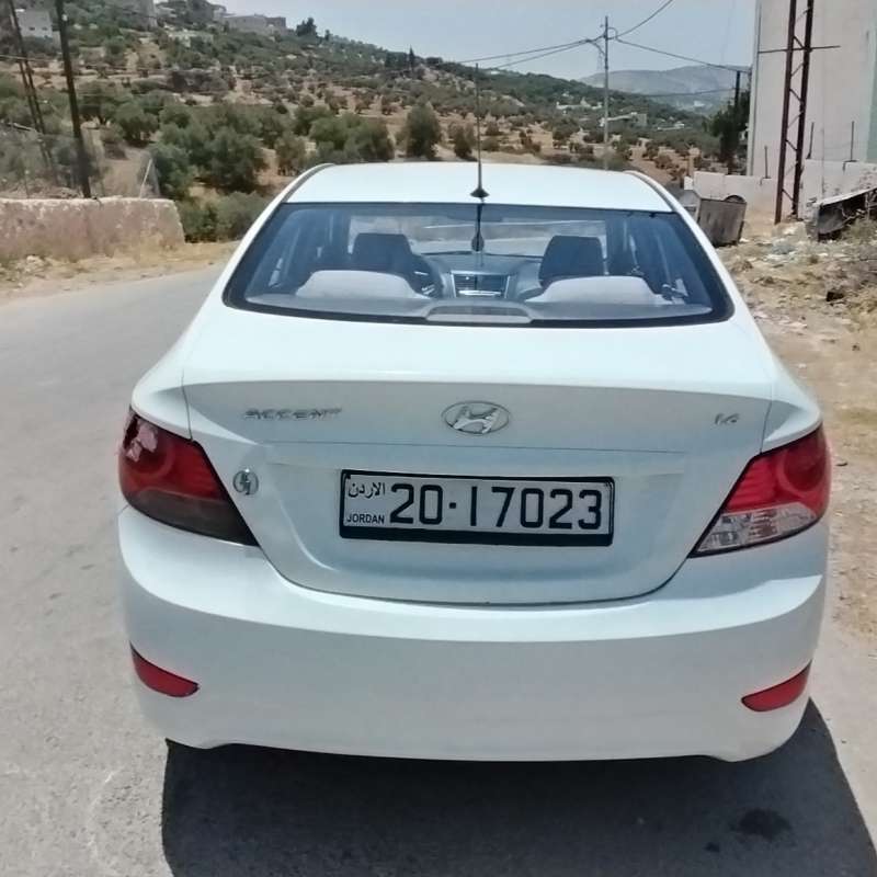 هونداي اكسنت ٢٠١٤ 