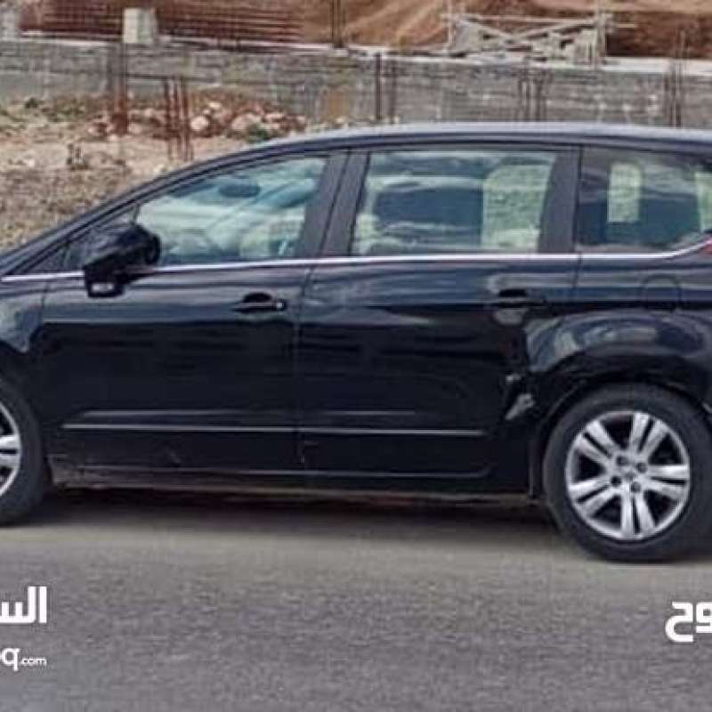 بيجو سبع ركاب للبيع او للبدل 