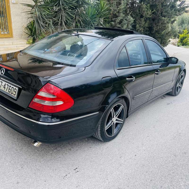 مرسيدس E200 W211 2003