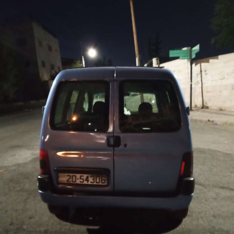 سياره للبيع
