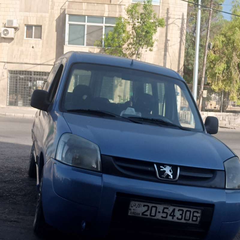 سياره للبيع