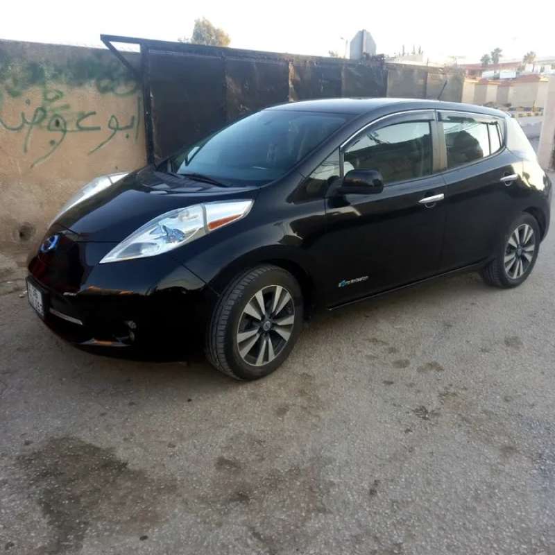 نيسان ليف 2014 SL premium للبيع