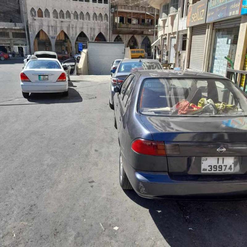 نيسان صني ١٩٩٥