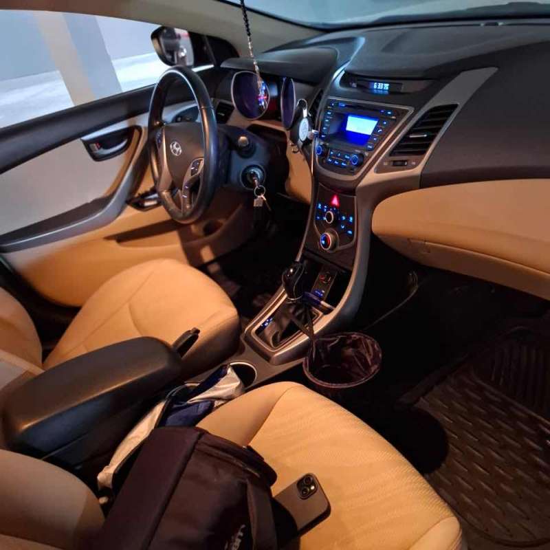 Hyundai Elantra 2016 وارد الوكالة 