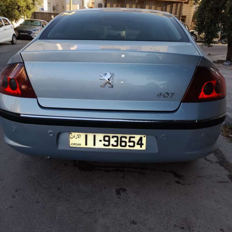 بيجو 407
