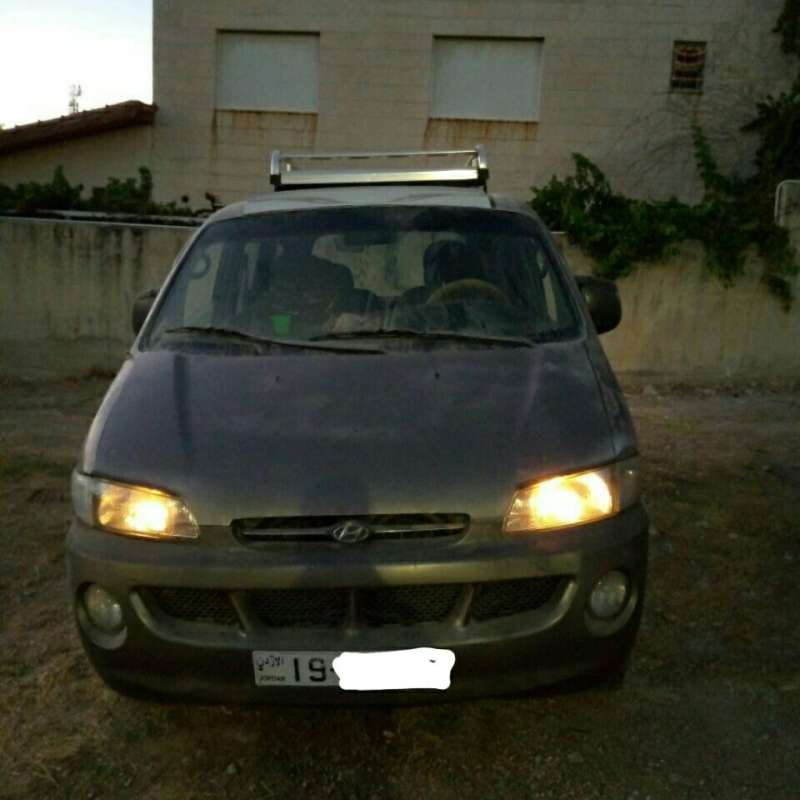 باص هونداي h1 2000 للبيع قابل تفاوض 