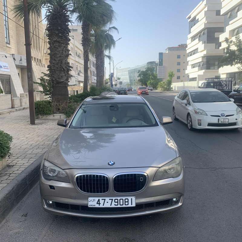 BMW 740 موديل 2009