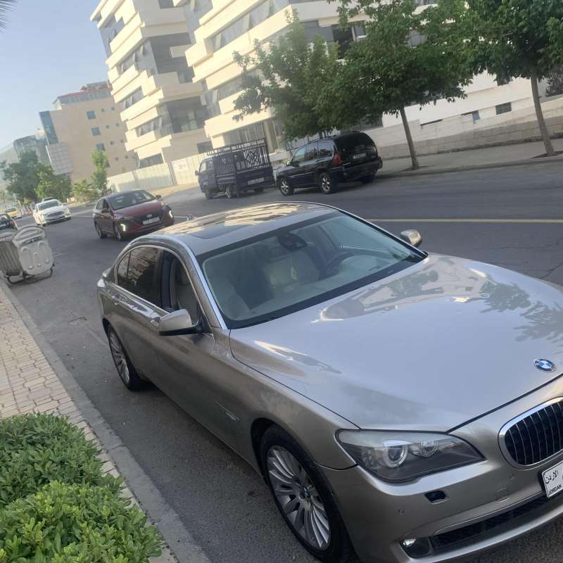 BMW 740 موديل 2009