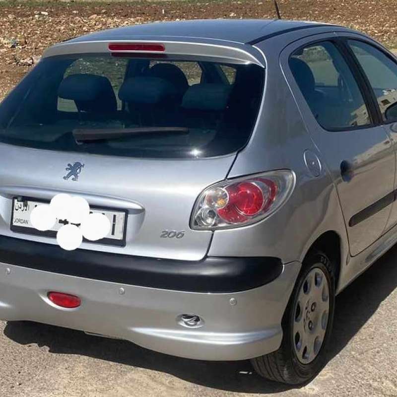 بيجو 206 موديل 2004
