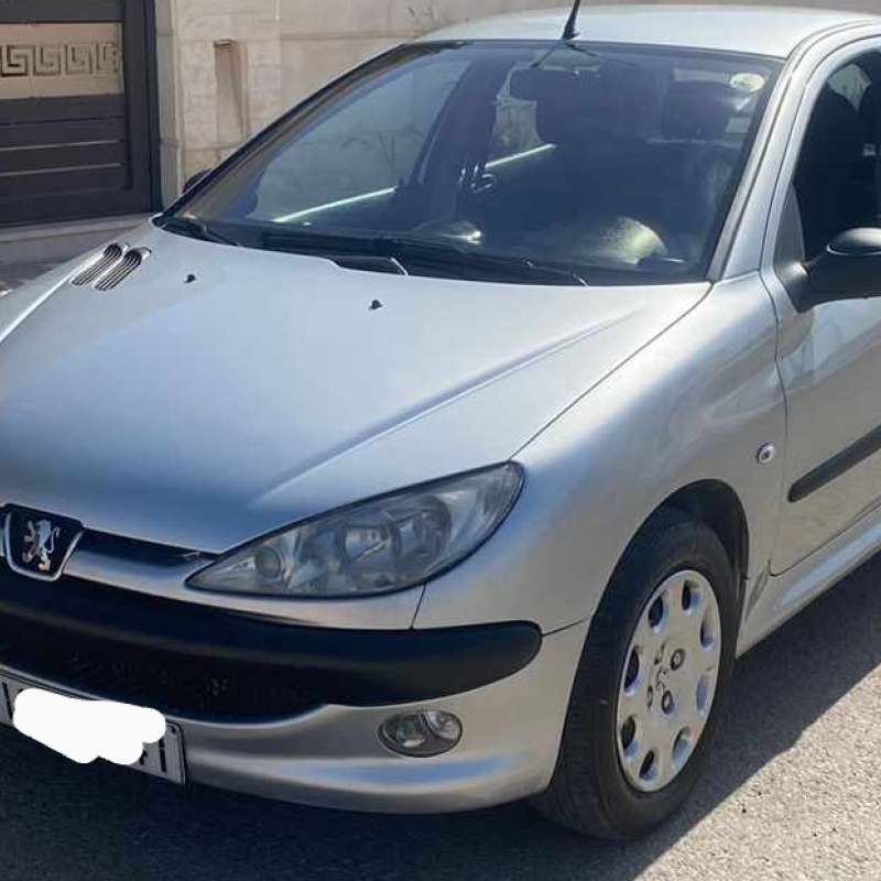بيجو 206 موديل 2004