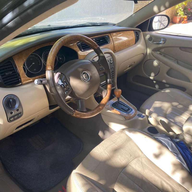 Jaguar x-type 2004 
