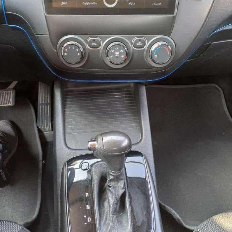 كيا سيراتو للبيع 