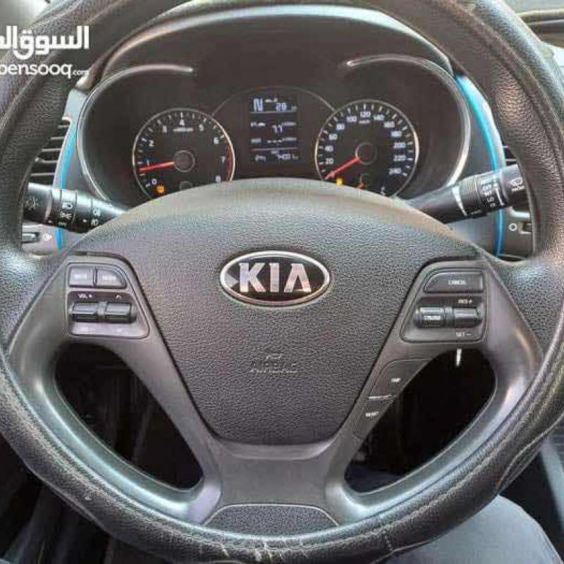 كيا سيراتو للبيع 