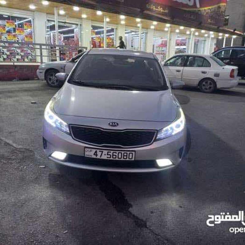 كيا سيراتو للبيع 