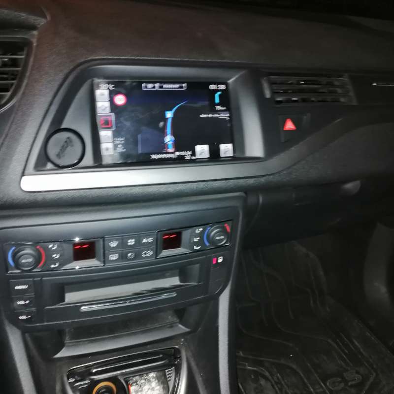 ستروين 2016 c5 للبيع