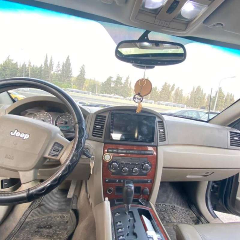 Jeep grand cherokee Limited 2005V8 5.7 Hemi