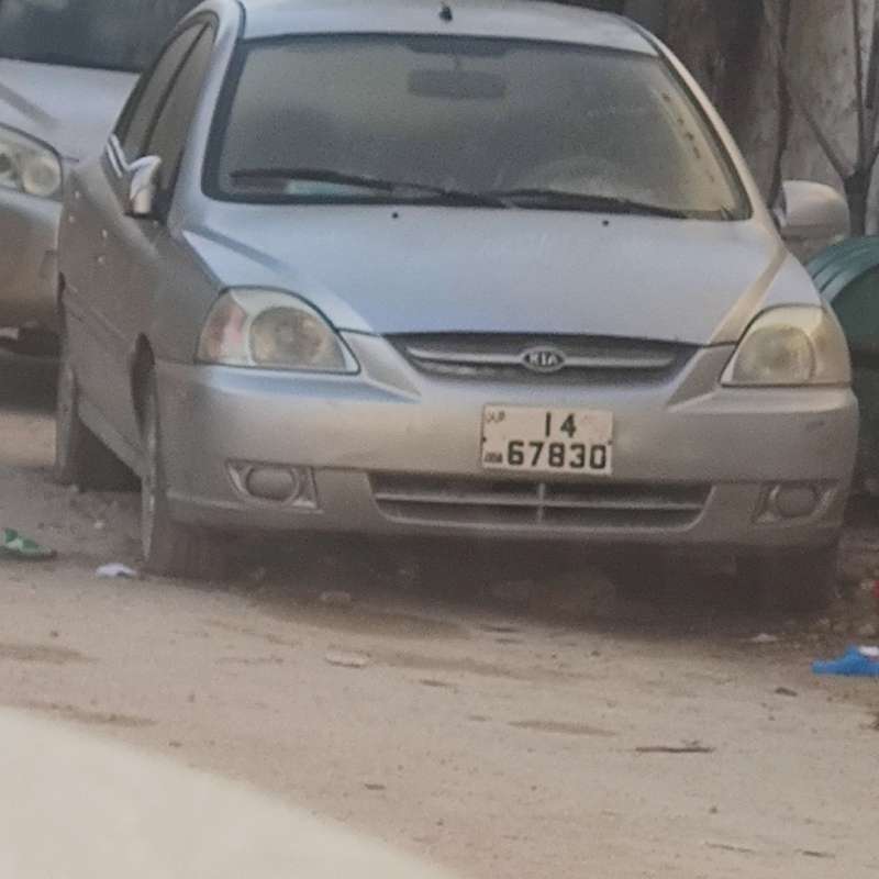 كيا ريو 2004