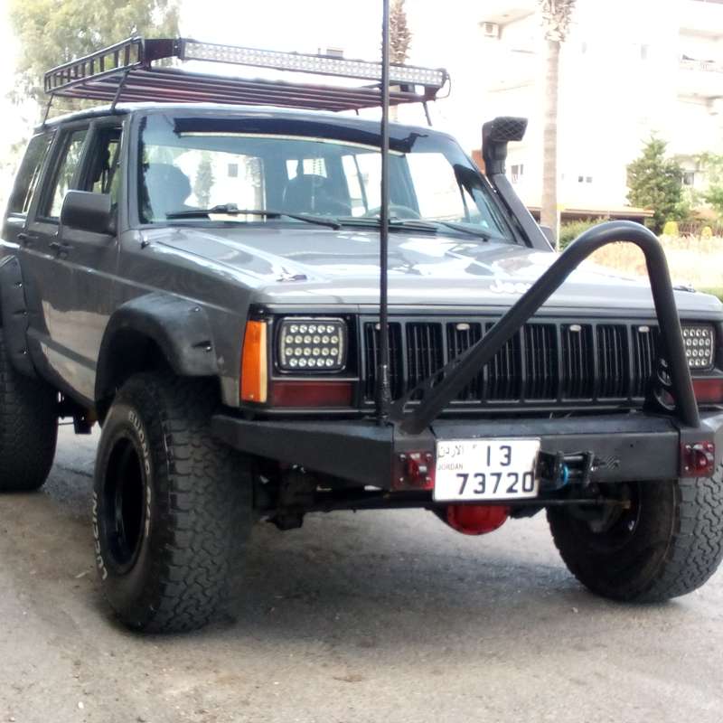 جيب شروكي موديل 1994 للبيع