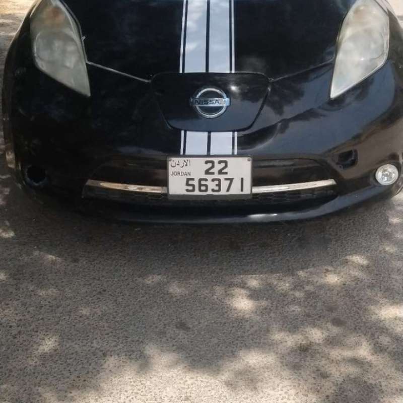 نيسان ليف 14 