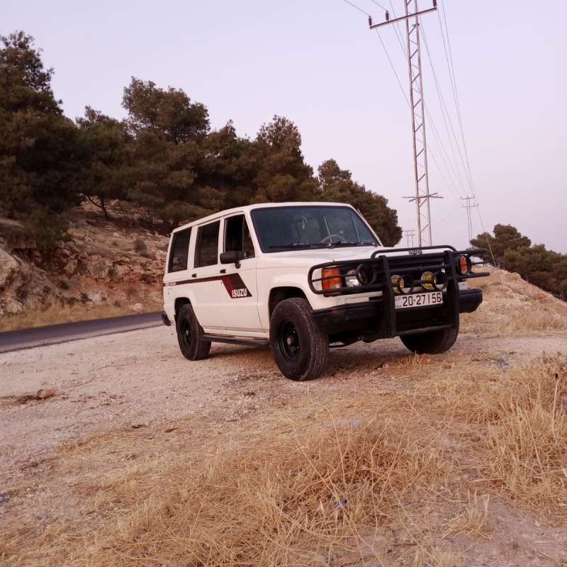 جيب ايسوزو للبيع 