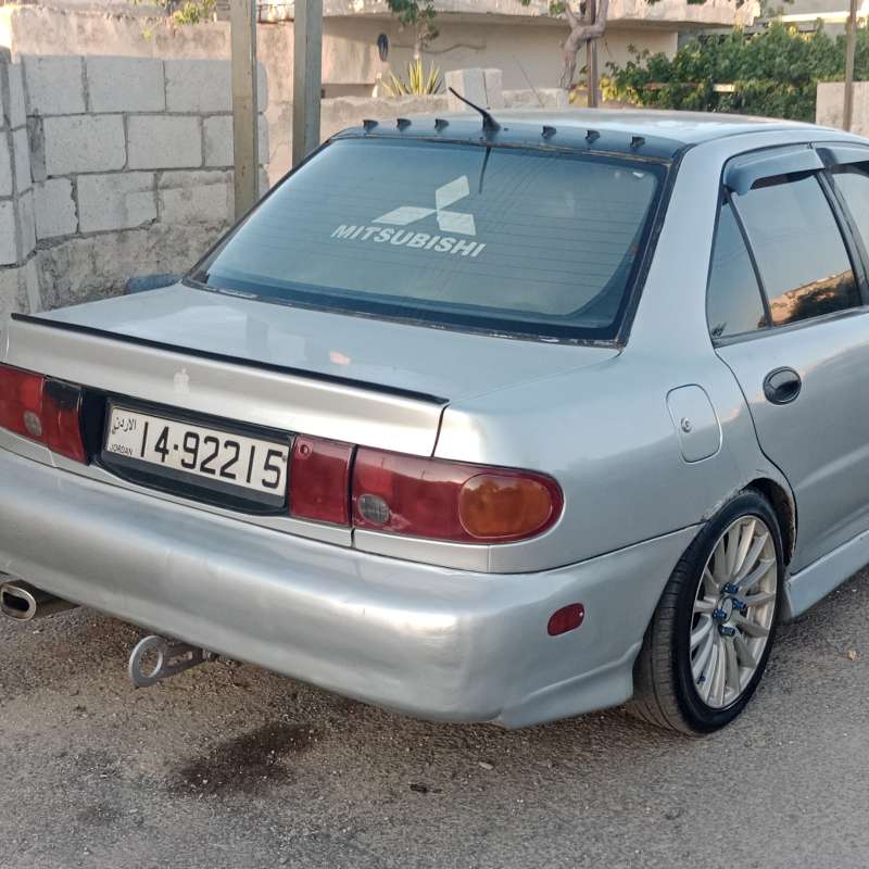 لانسر 1994