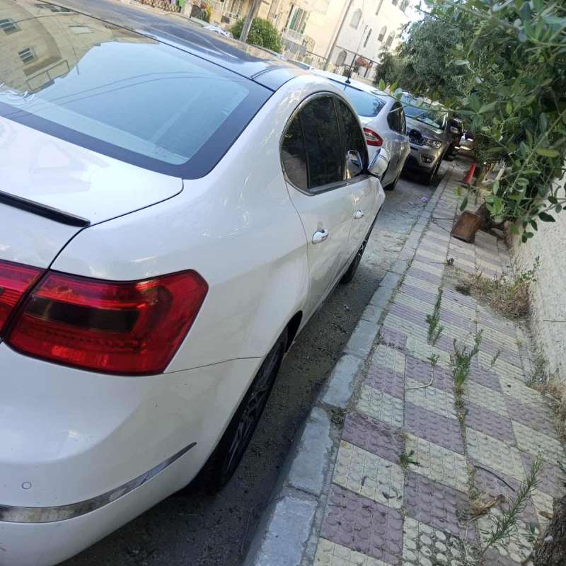 للبيع او البدل على احدث مع دفع الفرق 