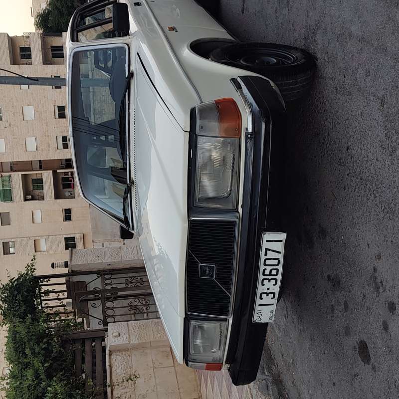 فولفو 240gl موديل 1983
