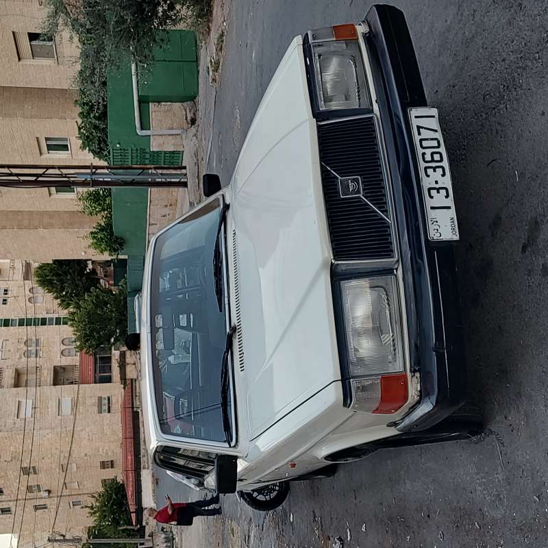 فولفو 240gl موديل 1983