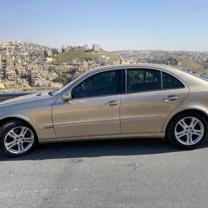 مرسيدس للبيع W211