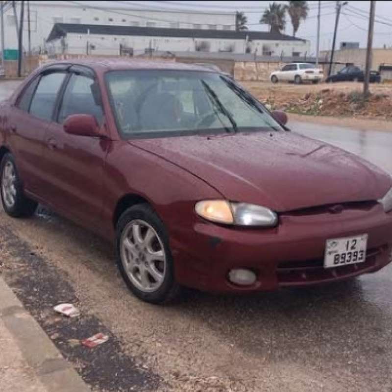 هونداي اكسنت بحاله ممتازه 