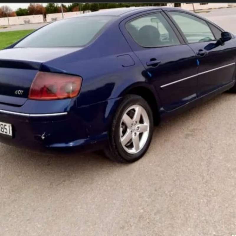 بيجو 407 موديل 2005 للبيع مستعجل بسعر مناسب