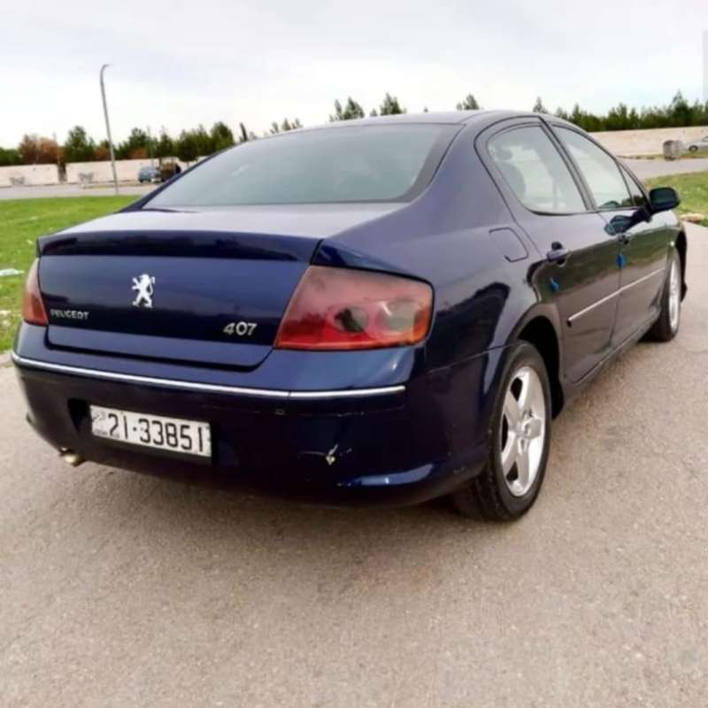 بيجو 407 موديل 2005 للبيع مستعجل بسعر مناسب