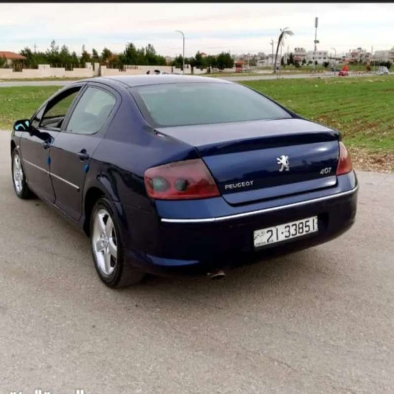 بيجو 407 موديل 2005 للبيع مستعجل بسعر مناسب