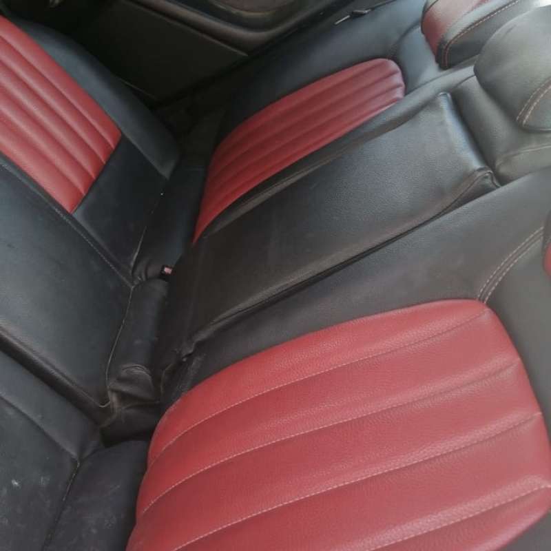 بيجو 407 موديل 2005 للبيع مستعجل بسعر مناسب