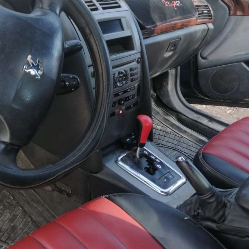 بيجو 407 موديل 2005 للبيع مستعجل بسعر مناسب