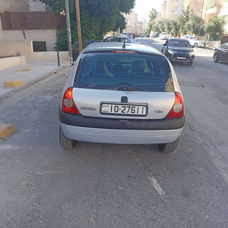 رينو كليو 2003 هاتش باك اتومتيك للبيع بحالة جيدة جدا 