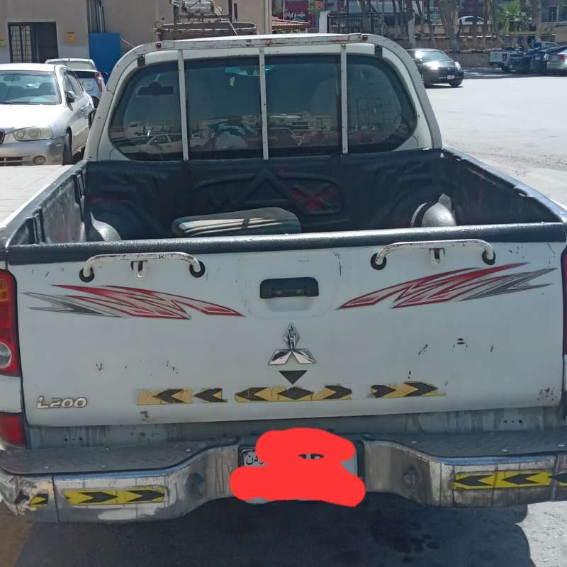 بكب متسوبيشي L200
