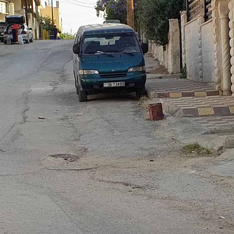 H100للبيع او للبدل على سياره الوصف بالصور 