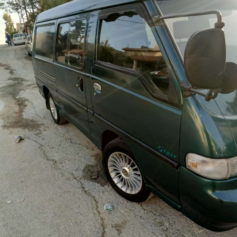H100للبيع او للبدل على سياره الوصف بالصور 
