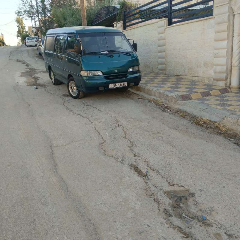 H100للبيع او للبدل على سياره الوصف بالصور 