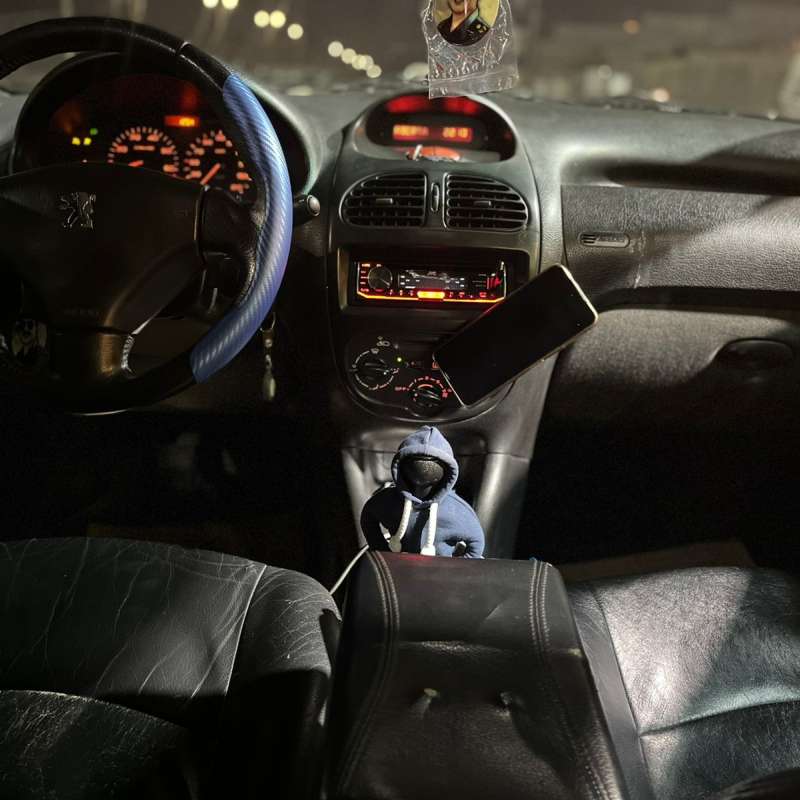 بيجو 206 موديل 2009 للبيع 