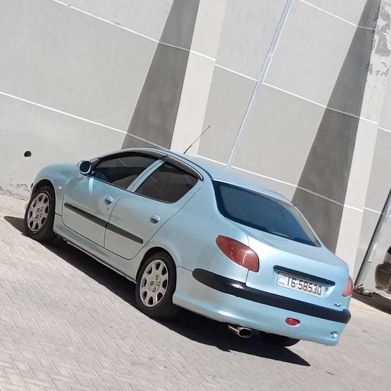 بيجو 206 موديل 2009 للبيع 