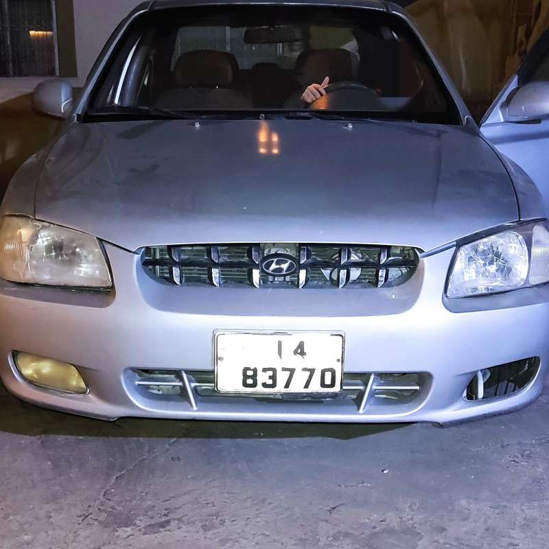 هونداي فيرنا ٢٠٠١ اتوماتيك للبيع