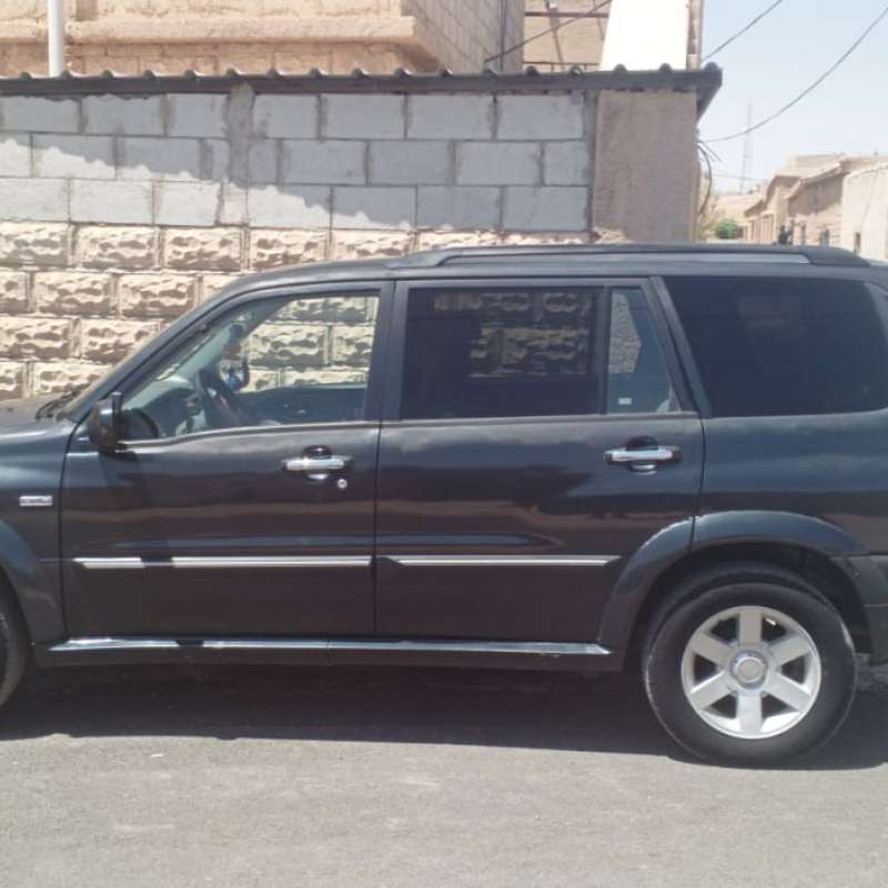 سوزكي XL7