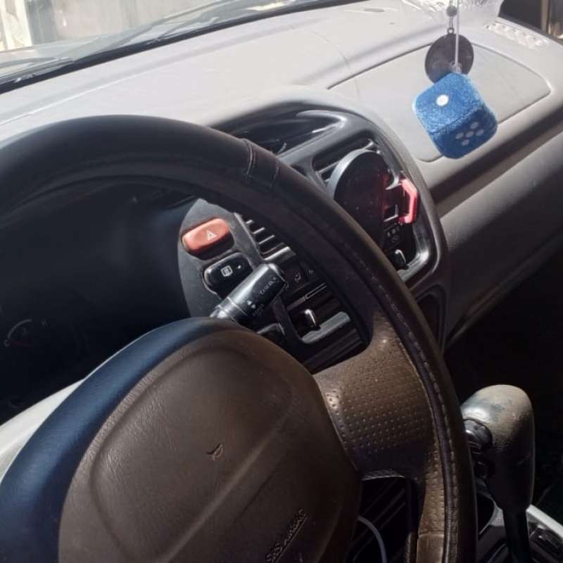 سوزكي XL7