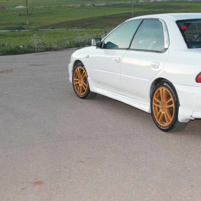 سوبارو امبريزا ٩٧ 