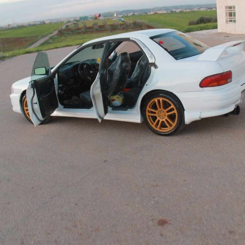 سوبارو امبريزا ٩٧ 