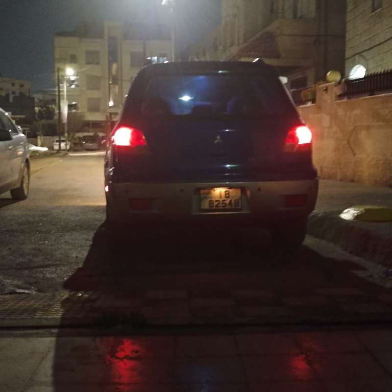 ميتسوبيشي اوتلاندر للبيع 