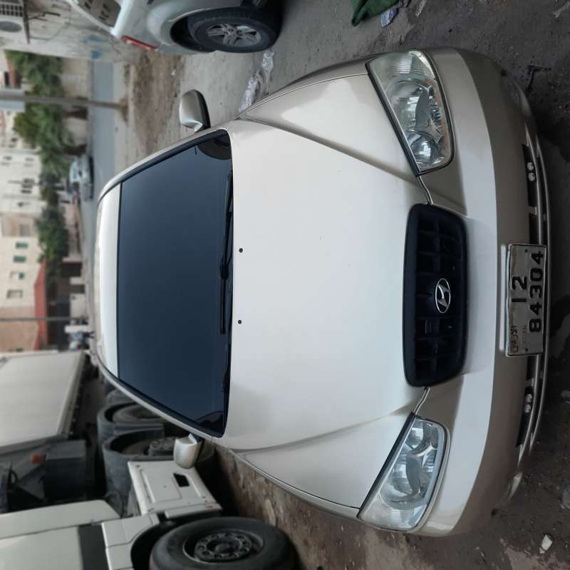 سيارة  XD 2001